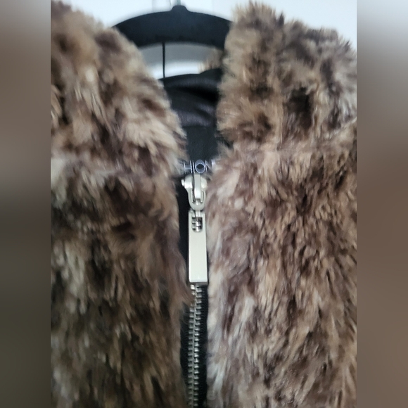 NEW FASHIONNOVA JACKET PULLIVER FAUX FUR ANIMAL PRINT - Picture 8 of 9